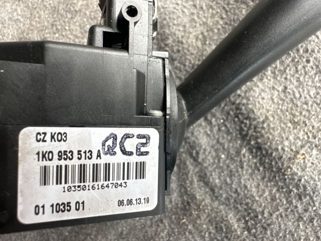 bontott SKODA OCTAVIA II Bal első Irányjelző