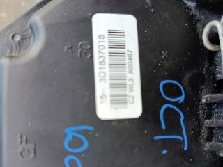 bontott SKODA OCTAVIA II Bal első Központizár Motor