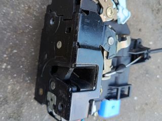 bontott SKODA OCTAVIA II Bal első Központizár Motor