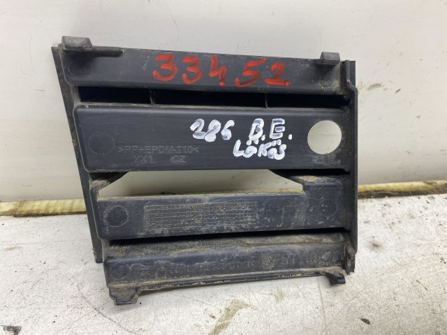 bontott SKODA OCTAVIA II Bal első Lökhárító Tartó (Műanyag)