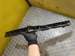 bontott SKODA OCTAVIA II Bal első Lökhárító Tartó (Műanyag)