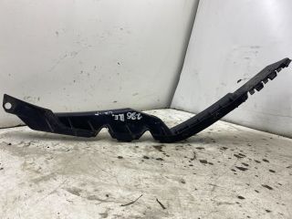 bontott SKODA OCTAVIA II Bal első Lökhárító Tartó (Műanyag)