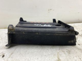 bontott SKODA OCTAVIA II Bal első Lökhárító Tartó (Műanyag)