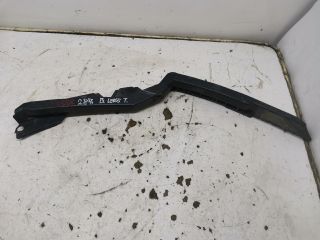 bontott SKODA OCTAVIA II Bal első Lökhárító Tartó (Műanyag)