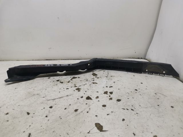 bontott SKODA OCTAVIA II Bal első Lökhárító Tartó (Műanyag)