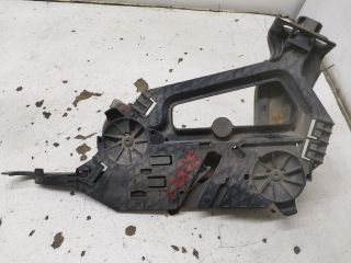 bontott SKODA OCTAVIA II Bal Fényszóró Tartó