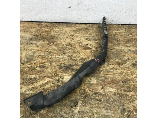 bontott SKODA OCTAVIA II Bal Fényszóró Tartó