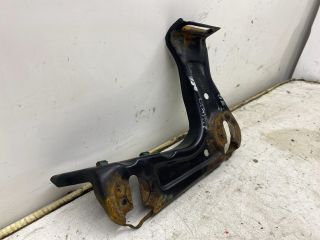 bontott SKODA OCTAVIA II Bal Fényszóró Tartó