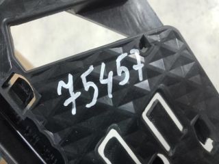 bontott SKODA OCTAVIA II Bal Fényszóró Tartó