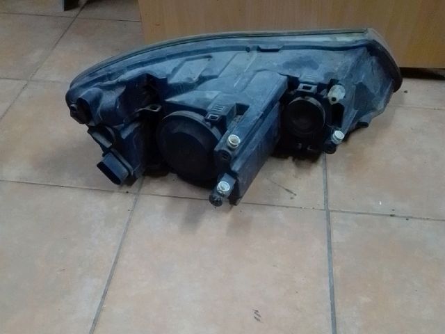 bontott SKODA OCTAVIA II Bal Fényszóró
