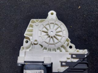 bontott SKODA OCTAVIA II Bal hátsó Ablakemelő Motor