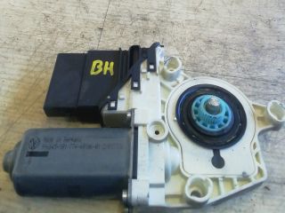 bontott SKODA OCTAVIA II Bal hátsó Ablakemelő Motor