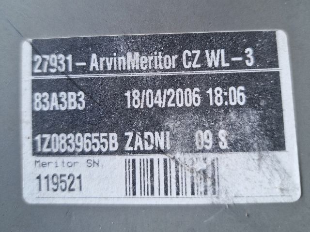 bontott SKODA OCTAVIA II Bal hátsó Ablakemelő Szerkezet (Elektromos)