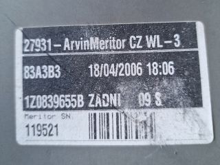 bontott SKODA OCTAVIA II Bal hátsó Ablakemelő Szerkezet (Elektromos)