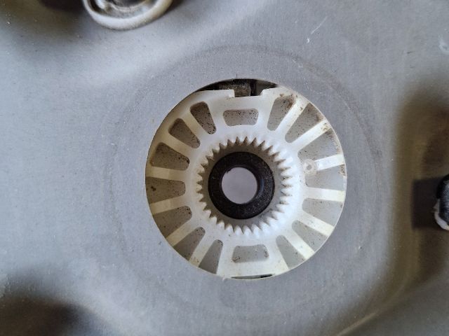 bontott SKODA OCTAVIA II Bal hátsó Ablakemelő Szerkezet (Elektromos)