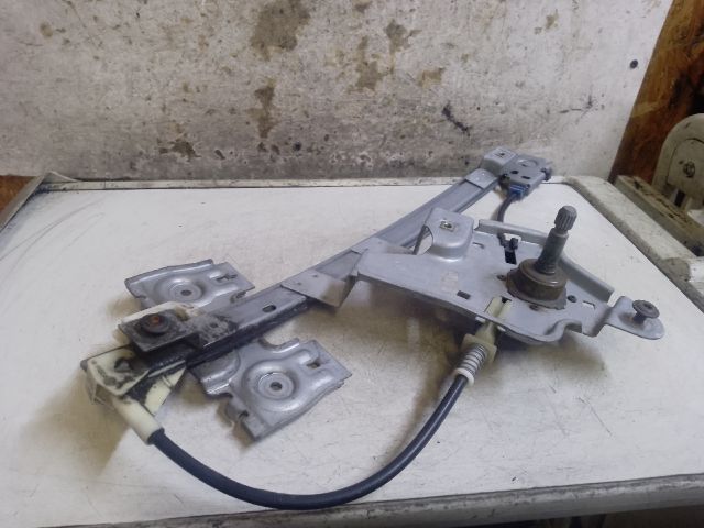 bontott SKODA OCTAVIA II Bal hátsó Ablakemelő Szerkezet (Mechanikus)