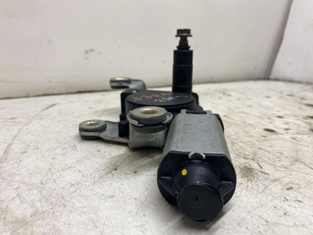 bontott SKODA OCTAVIA II Bal hátsó Ablaktörlő Motor