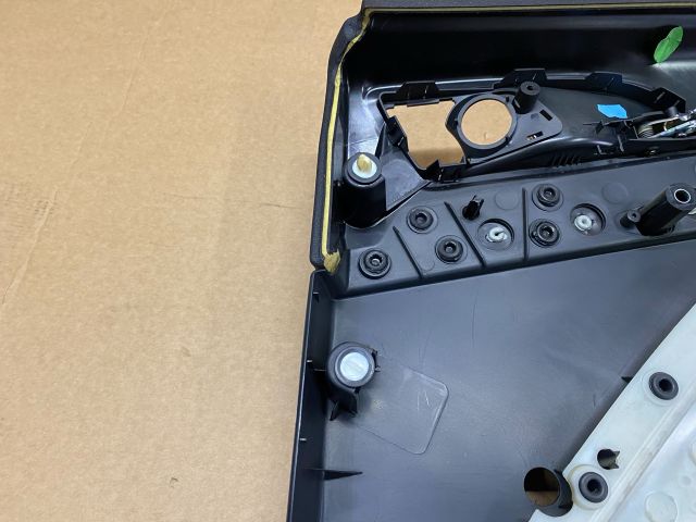 bontott SKODA OCTAVIA II Bal hátsó Ajtó Kárpit