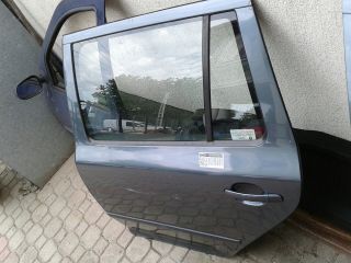 bontott SKODA OCTAVIA II Bal hátsó Ajtó (Részeivel)