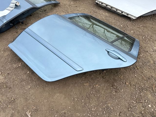 bontott SKODA OCTAVIA II Bal hátsó Ajtó (Üres lemez)