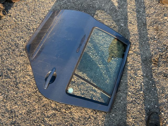 bontott SKODA OCTAVIA II Bal hátsó Ajtó (Üres lemez)