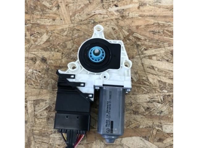 bontott SKODA OCTAVIA II Bal hátsó Ajtó Vezérlőegység