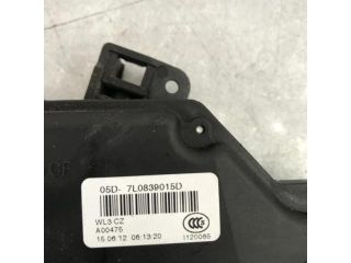 bontott SKODA OCTAVIA II Bal hátsó Ajtózár