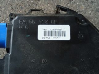 bontott SKODA OCTAVIA II Bal hátsó Ajtózár