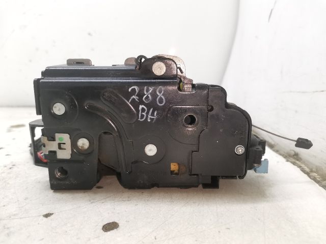 bontott SKODA OCTAVIA II Bal hátsó Ajtózár