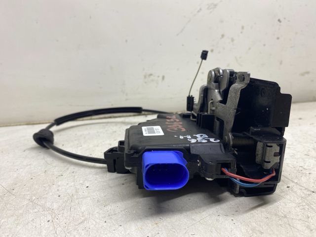 bontott SKODA OCTAVIA II Bal hátsó Ajtózár