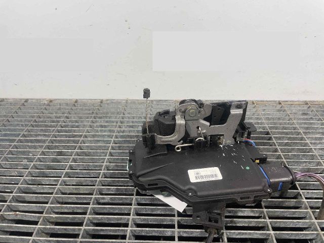 bontott SKODA OCTAVIA II Bal hátsó Ajtózár