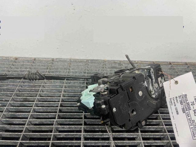 bontott SKODA OCTAVIA II Bal hátsó Ajtózár