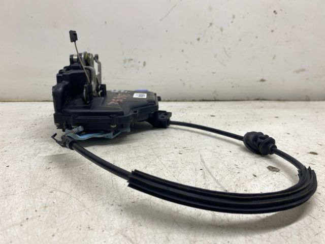 bontott SKODA OCTAVIA II Bal hátsó Ajtózár