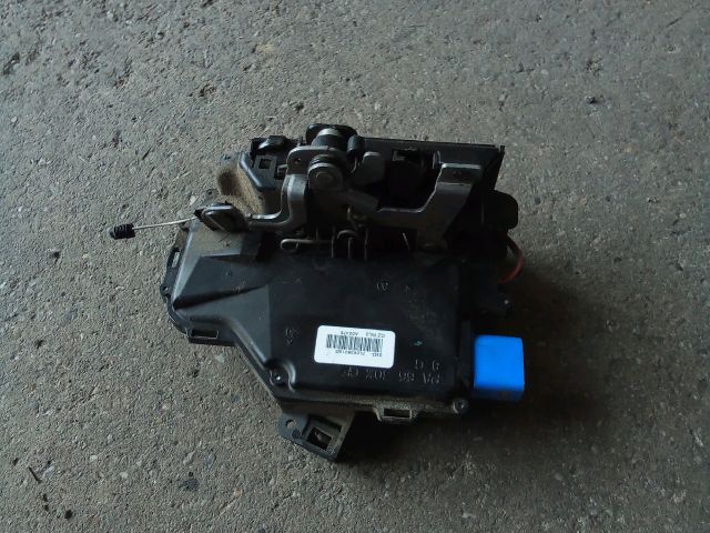 bontott SKODA OCTAVIA II Bal hátsó Ajtózár