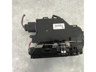 bontott SKODA OCTAVIA II Bal hátsó Ajtózár