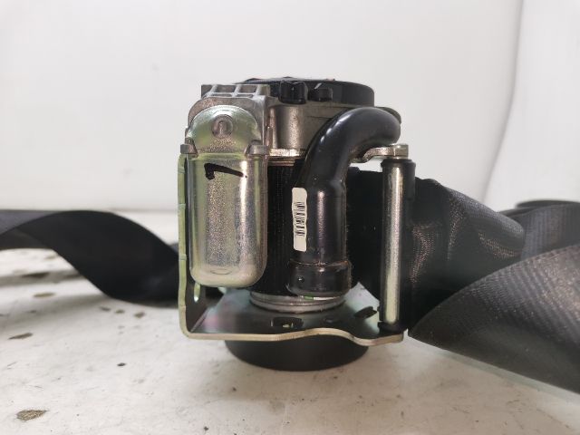 bontott SKODA OCTAVIA II Bal hátsó Biztonsági Öv