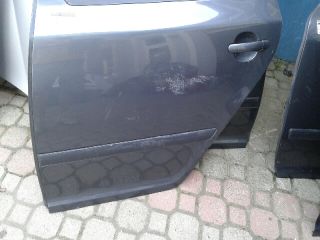 bontott SKODA OCTAVIA II Bal hátsó Fixüveg (Ajtóban)