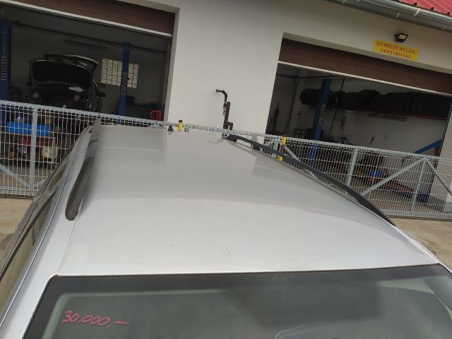 bontott SKODA OCTAVIA II Bal hátsó Fixüveg (Ajtóban)