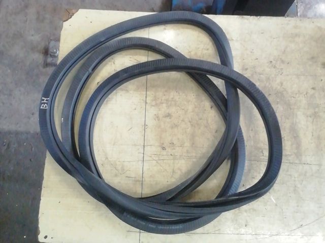 bontott SKODA OCTAVIA II Bal hátsó Gumikéder