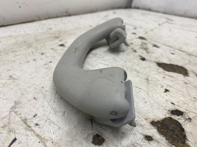 bontott SKODA OCTAVIA II Bal hátsó Kapaszkodó (Felső)