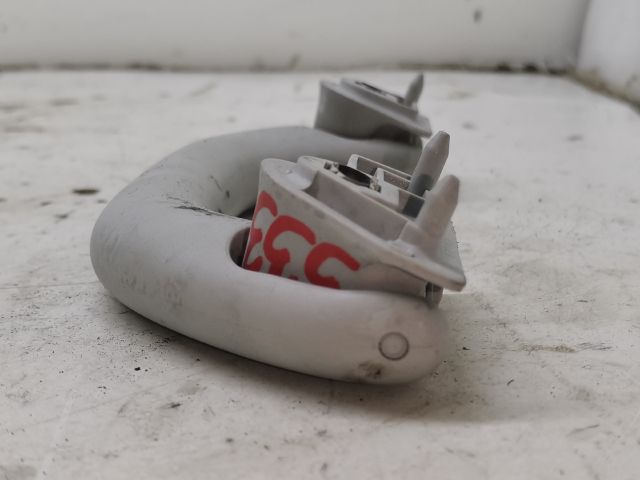 bontott SKODA OCTAVIA II Bal hátsó Kapaszkodó (Felső)