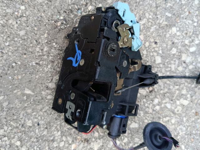 bontott SKODA OCTAVIA II Bal hátsó Központizár Motor