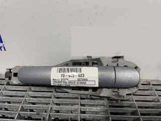 bontott SKODA OCTAVIA II Bal hátsó Külső Kilincs