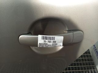 bontott SKODA OCTAVIA II Bal hátsó Külső Kilincs