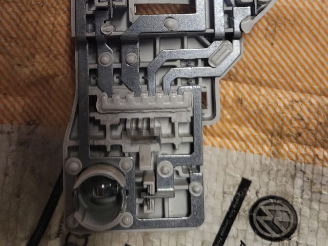 bontott SKODA OCTAVIA II Bal Hátsó Lámpa Foglalat