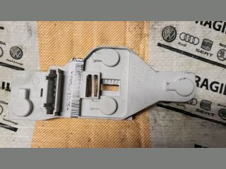 bontott SKODA OCTAVIA II Bal Hátsó Lámpa Foglalat