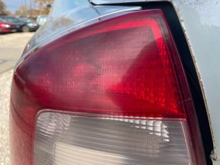 bontott SKODA OCTAVIA II Bal Hátsó Lámpa