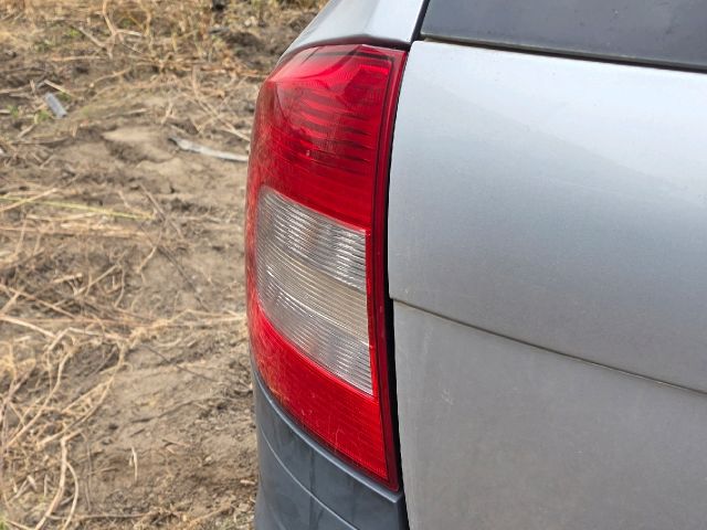 bontott SKODA OCTAVIA II Bal Hátsó Lámpa