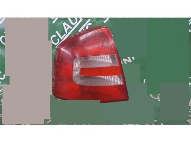 bontott SKODA OCTAVIA II Bal Hátsó Lámpa