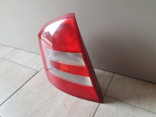 bontott SKODA OCTAVIA II Bal Hátsó Lámpa